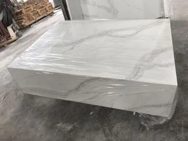 Mitered Edge Quartz Countertop